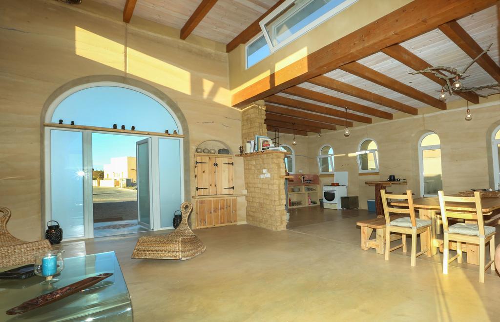 Villa AdamaMidreshet Ben Gurion エクステリア 写真