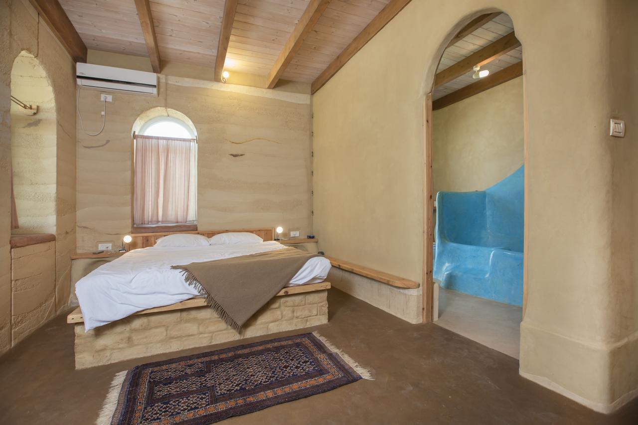Villa AdamaMidreshet Ben Gurion エクステリア 写真